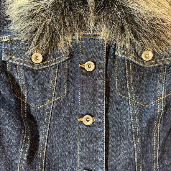 I.N.C. Denim jacket  with faux fur removable collar size small - Picture 2 of 11
